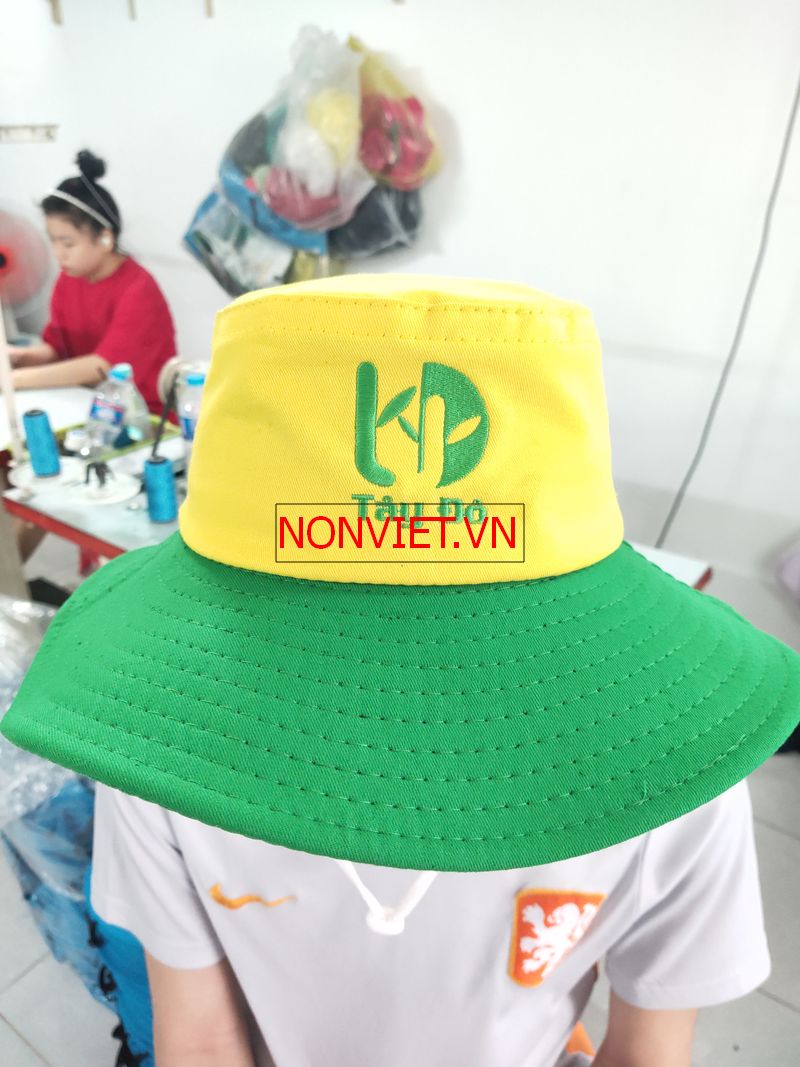 in nón tai bèo theo yêu cầu